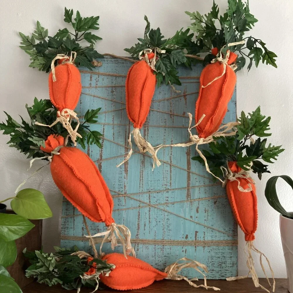 Vintage Handmade Felt Carrot Easter Garland Plush